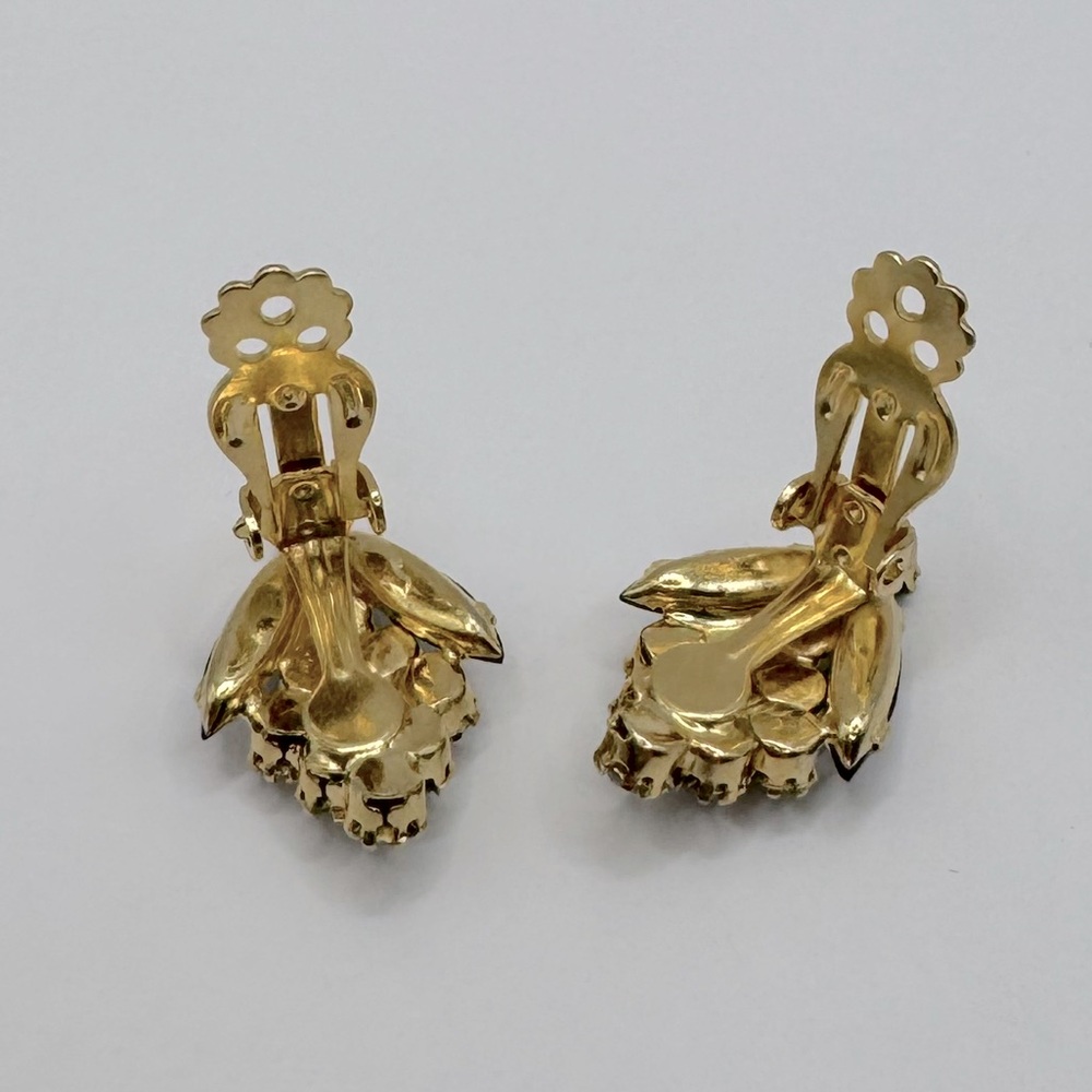 VINTAGE Crystal Clip-On Earrings - Picture 12 of 14